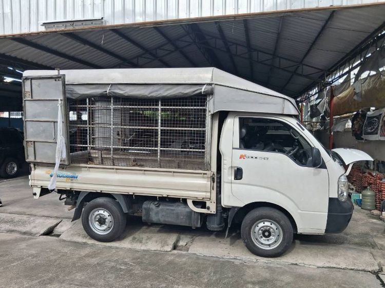 รถ Kia K2900 2.9 สี ขาว