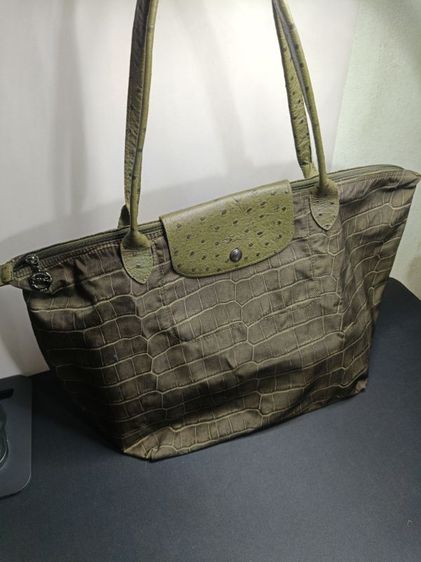 Longchamp หนังแท้ หญิง เขียว กระเป๋า Tote ไซส์ L ผ้าไนลอนลาย Croc ฝาหนังนกกระจอกเทศ งานแบรนด์ฝรั่งเศสแท้