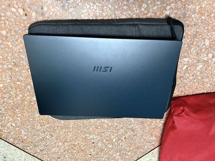 รุ่นอื่น ๆ วินโดว์ อื่นๆ USB ไม่ใช่ ขาย โน๊ตบุ๊ค MSI Modern 15 A5M