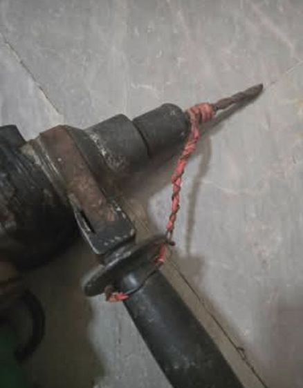 สว่านโรตารี่ (Rotary Hammer) ยี่ห้อ HIKARI รุ่น RM-22VA รูปที่ 4