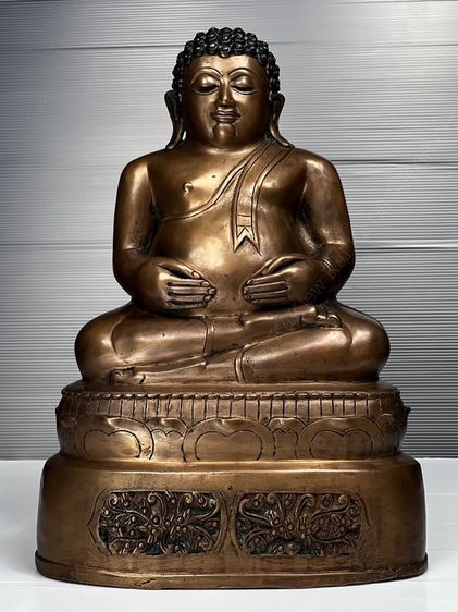 พระบูชาสังขจายเชียงแสน เนื้อสัมฤทธิ์ หน้าตัก 9 นิ้ว ความสูง 17 นิ้ว