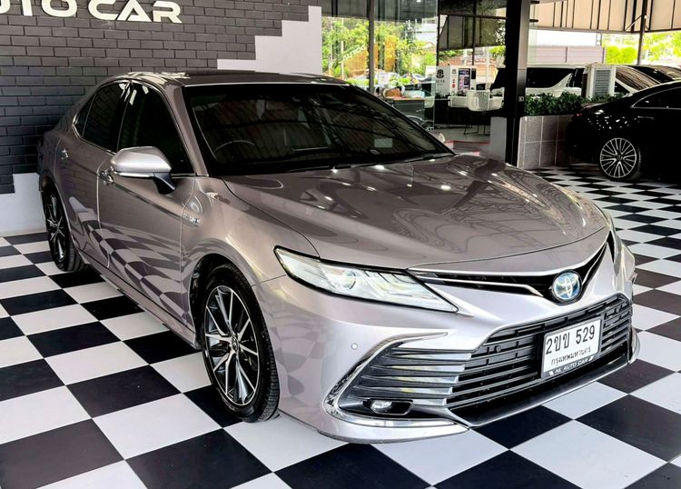 Toyota Camry 2022 2.5 Hybrid Sedan ไฮบริด เกียร์อัตโนมัติ เทา รูปที่ 2