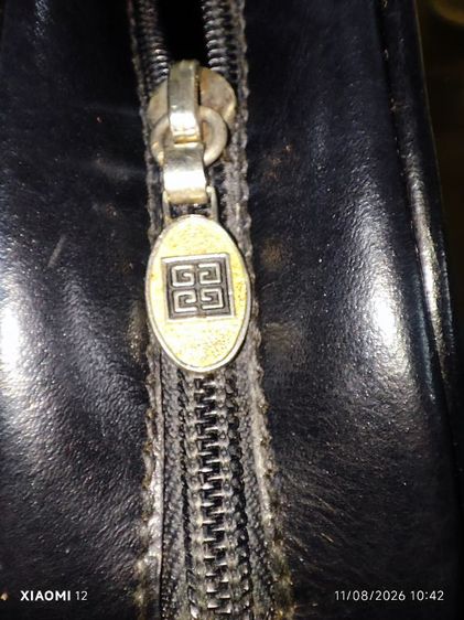 กระเป๋า Givenchy(จีวองชี) รุ่น/ลักษณะ Vintage 4G Logo Jacquard&Leather Cossbody Camera Bag (กระเป๋าทรงกล้องสายสะพานปรับได้) รูปที่ 8