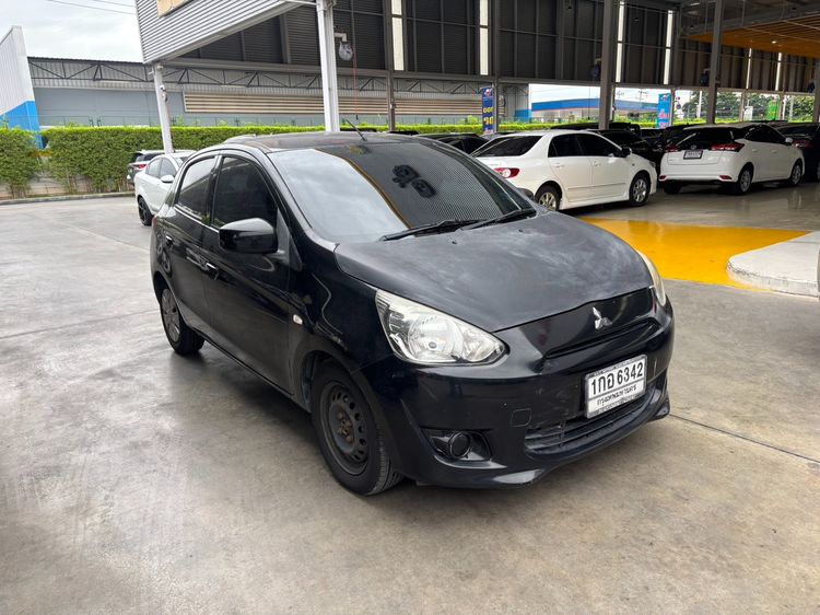 รถ Mitsubishi Mirage 1.2 GLX สี ดำ