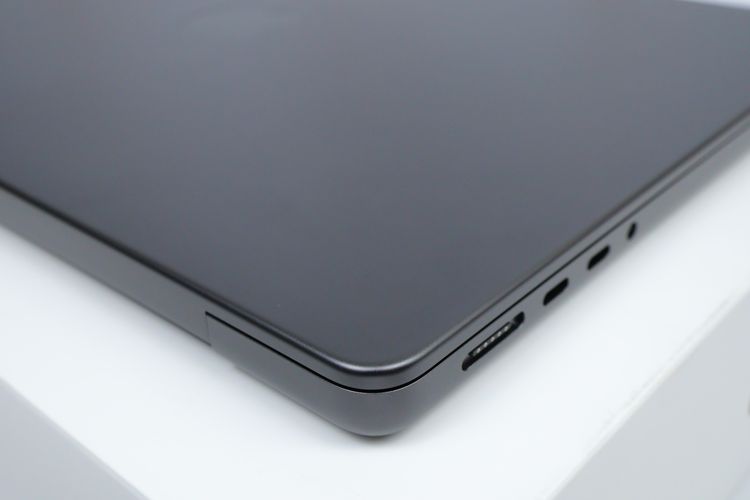 MacBook Pro M5 14" 16.512GB  รูปที่ 8