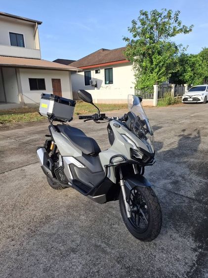 ADV160