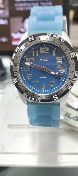 นาฬิกา fila boyไซด์ระบบ quartz เก็บเก่าไม่เคยใส่ราคาในราคามือสอง