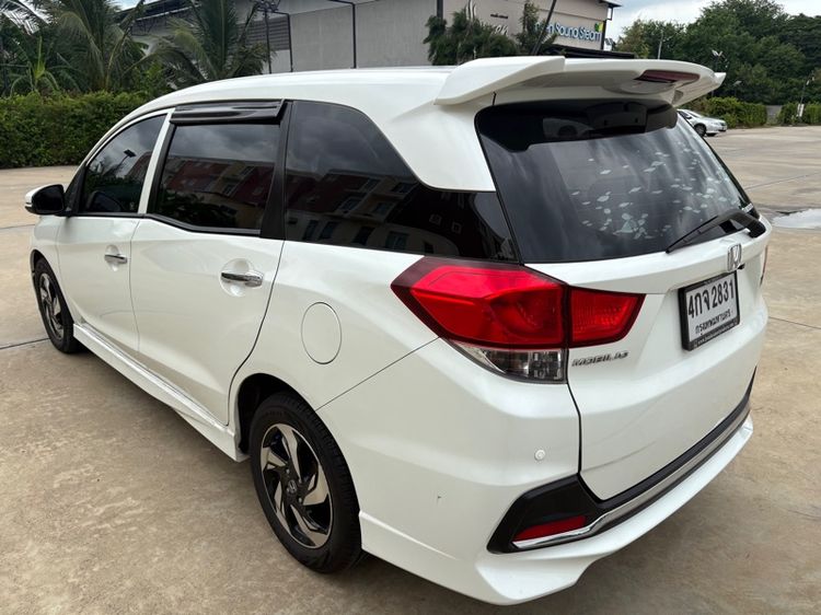Honda Mobilio 2014 1.5 RS Sedan เบนซิน ไม่ติดแก๊ส เกียร์อัตโนมัติ ขาว รูปที่ 4