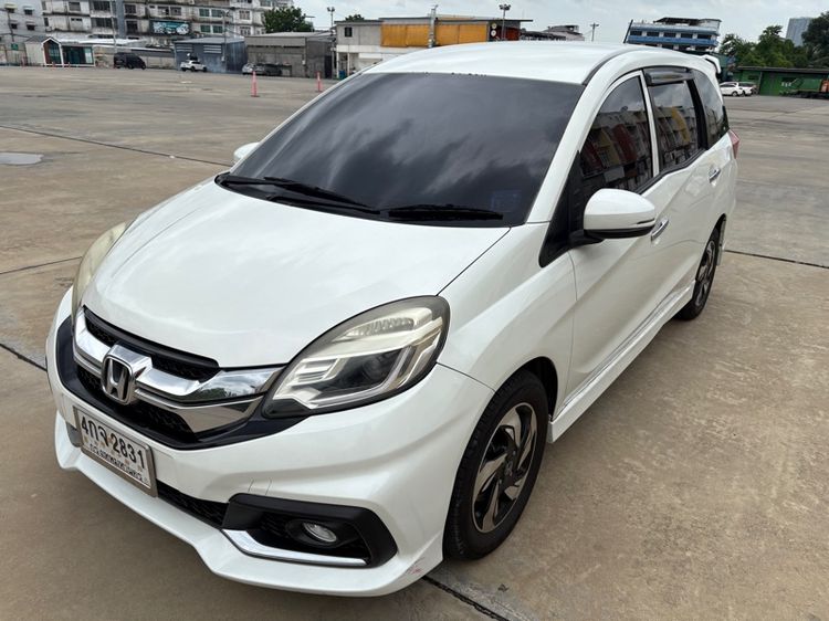 Honda Mobilio 2014 1.5 RS Sedan เบนซิน ไม่ติดแก๊ส เกียร์อัตโนมัติ ขาว รูปที่ 3