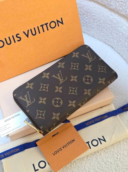 อื่นๆ หนังแท้ หญิง น้ำตาล กระเป๋าสตางค์ Louis Vuitton Monogram มือสอง