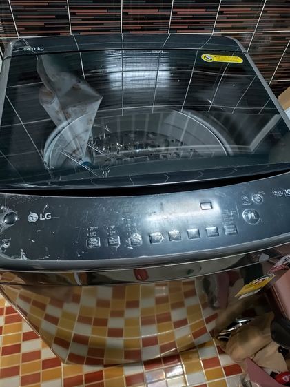 เครื่องซักผ้า LG Smart Inverter 14 kg (รุ่น T2314VS2B) ฝากระจก สีดำ มอเตอร์เงียบ ประหยัดไฟ ซักผ้านวมได้ สภาพดี พร้อมใช้งาน นัดดูของจริงได้