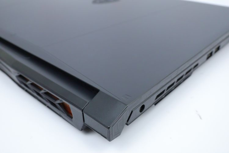 MSI Katana 17 Core i9-14900HX.RTX5070 RAM16.1TB รูปที่ 9