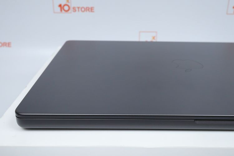 MacBook Pro M5 Max 16" 48.2TB  รูปที่ 4