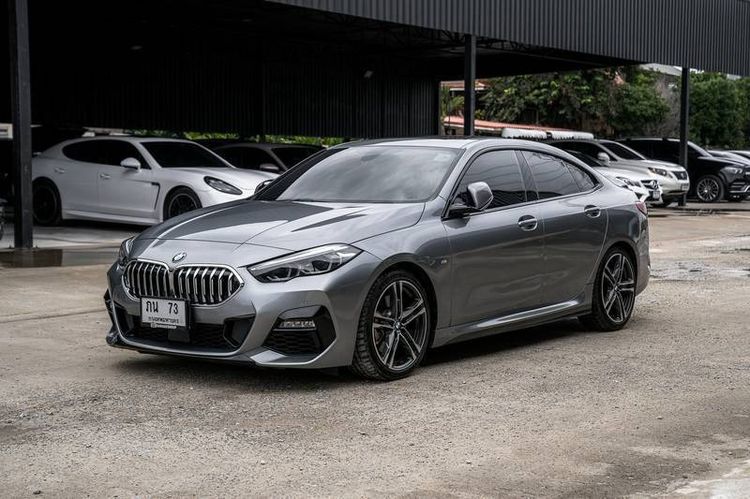 รถ BMW Series 2 220i สี เทา