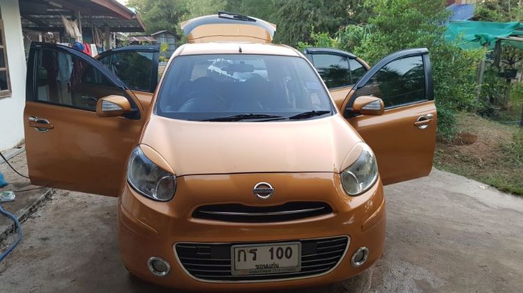 รถ Nissan March 1.2 VL สี ส้ม