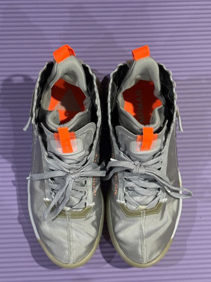 Nike Jordan รูปที่ 2
