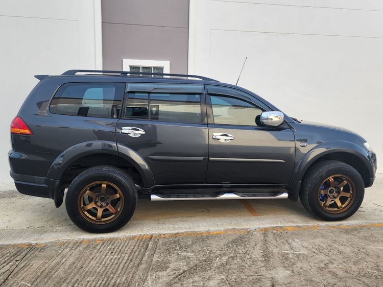 Mitsubishi Pajero Sport 2013 2.5 GT Utility-car ดีเซล ไม่ติดแก๊ส เกียร์อัตโนมัติ เทา
