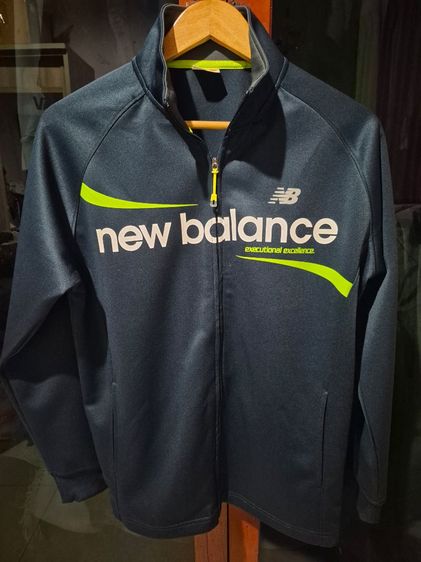 เสื้อวอร์มแขนยาว New Balance มีสองตัว เสื้อคู่ รูปที่ 2