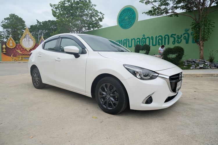 รถ Mazda Mazda 2 1.3 Sports High Connect สี ขาว