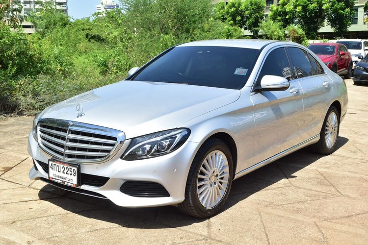Mercedes-Benz C-Class 2015 C300 Sedan ไฮบริด เกียร์อัตโนมัติ บรอนซ์เงิน