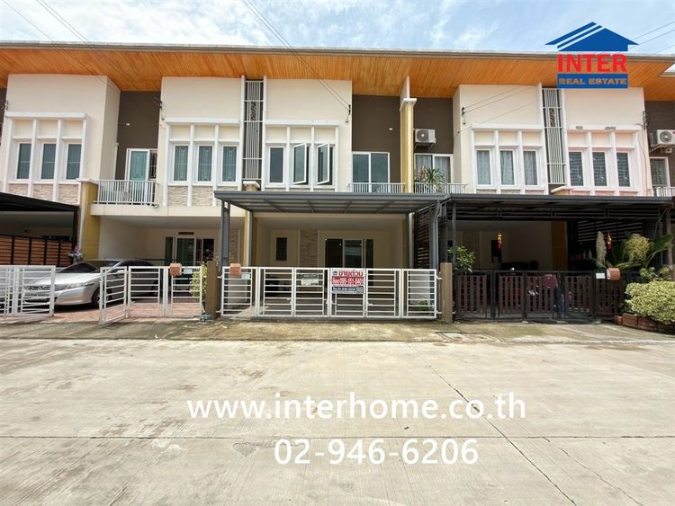 ทาวน์เฮ้าส์ 2 ชั้น 21.2 ตร.ว. หมู่บ้านโกลเด้นทาวน์ เพชรเกษม ใกล้มหาวิทยาลัยเอเชียอาคเนย์ ซอยเพชรเกษม108 ถนนเพชรเกษม ถนนทวีวัฒนา เขตหนองแขม