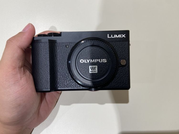 กล้องมิลเลอร์เลส ไม่กันน้ำ ขาย Panasonic Lumix GX9 Body สีดำ | Shutter เพียง 1,930