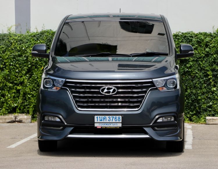 HYUNDAI H1 2.5 ELITE MNC ปี2021