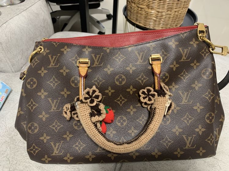 Louis Vuitton หนังแท้ หญิง น้ำตาล กระเป๋า มือสอง