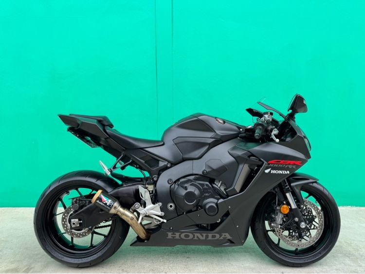 CB1000 2020 Honda CBR1000RR สีดำ ปี18จด20 วิ่ง 6,000โล มือเดียว 