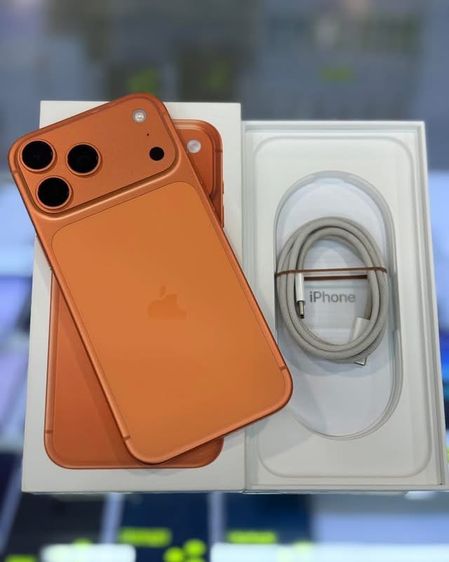 256 GB iphone 17 pro max 512GB