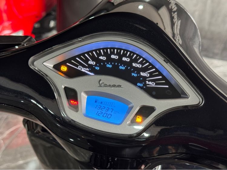 Vespa Primavera150 i-get รูปที่ 4
