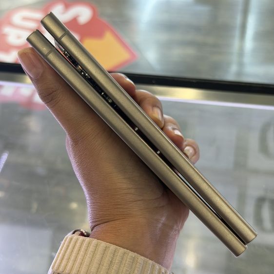 Samsung S24 Ultra 256GB Titanium เครื่องศูนย์ สภาพสวยมากๆ จอ6.8นิ้ว แรม12รอม256 Snap8 Gen3 กล้อง200ล้าน(4ตัว)🔥🔥 รูปที่ 3