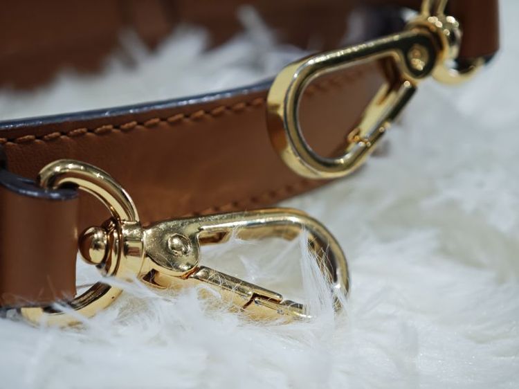 MCM Tracy Shoulder Bag In Studded Outline Visetos รูปที่ 10