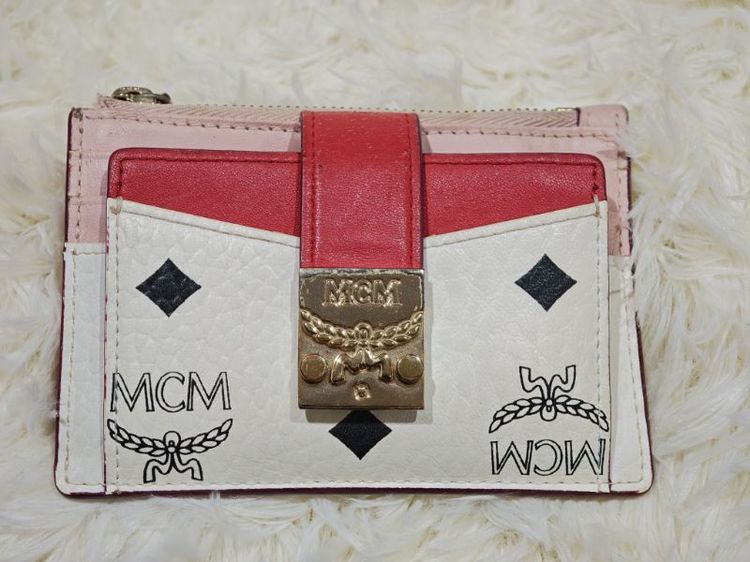MCM Patricia Zip Card Case (Valentine's Day Collection) รูปที่ 3