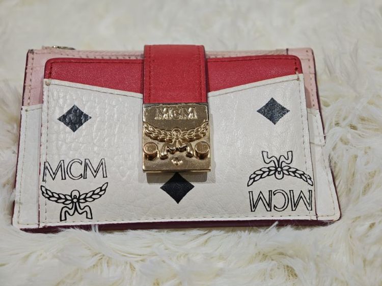 MCM Patricia Zip Card Case (Valentine's Day Collection) รูปที่ 8
