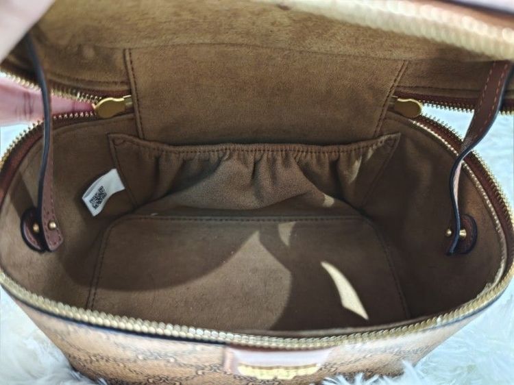 MCM Himmel Crossbody Bag in Lauretos รูปที่ 5