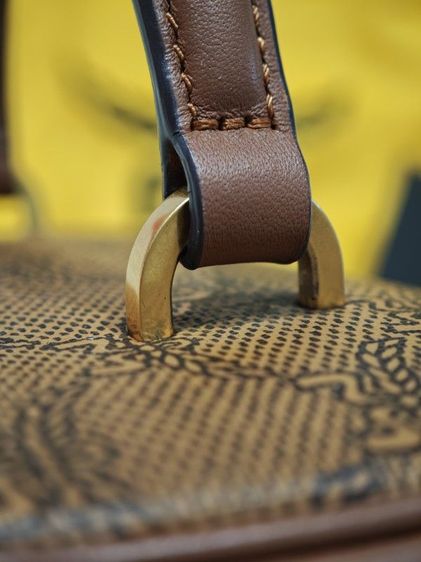 MCM Himmel Crossbody Bag in Lauretos รูปที่ 16