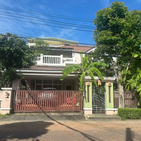 Areeya Property มีบางส่วน สร้างเสร็จก่อน 2010 ขายบ้านเดี่ยวทำเลดี ย่านลาดพร้าว 130 หมู่บ้านอารียา บุษบา ลาดพร้าว 130