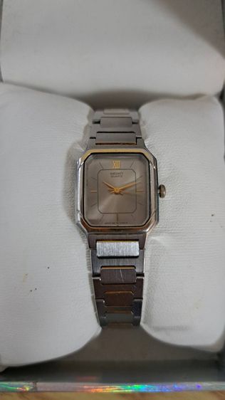 ขาย Seiko Quartz Vintage ผู้หญิง Two-Tone รูปที่ 11