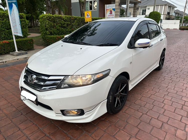 รถ Honda City 1.5 V i-VTEC สี ขาว