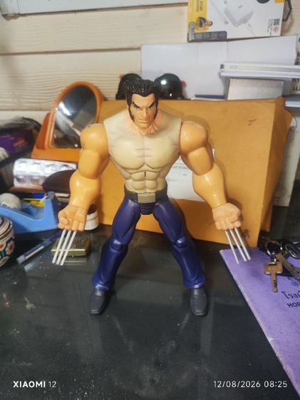 โมเดลสะสม ตัว wolverine ผลิตปี 2008 ของลิขสิทธิ์แท้ กลไกทั้งหมดใช้งานได้ปกติ ไม่มีส่วนไหนหักหรือบิ่นเลย