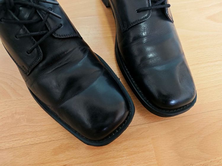 (42eu) Valentinno Garavani Oxford Square Toes Shoes รูปที่ 3