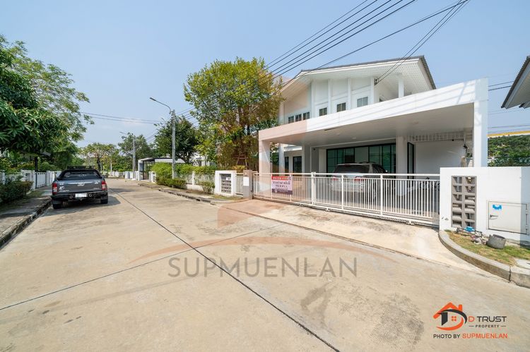 มีบางส่วน ให้เช่า บ้านเดี่ยว ฮาบิเทีย โมทีฟ ปัญญาอินทรา 103 ตร.ว. 4ห้องนอน บ้านสวย พร้อมอยู่ รูปที่ 2