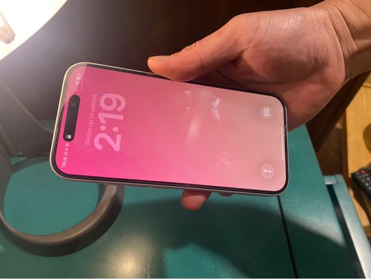 iPhone 16 ขาว 128 GB รูปที่ 2