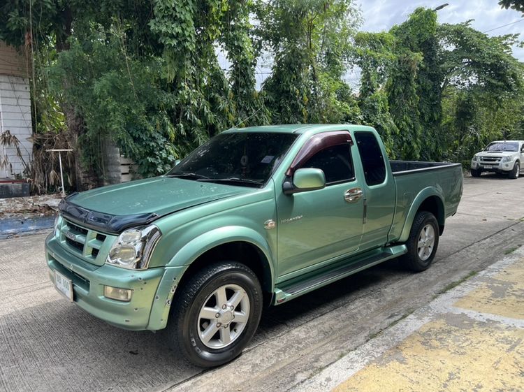 รถ Isuzu D-MAX 3.0 i-TEQ VGS Turbo สี เขียว