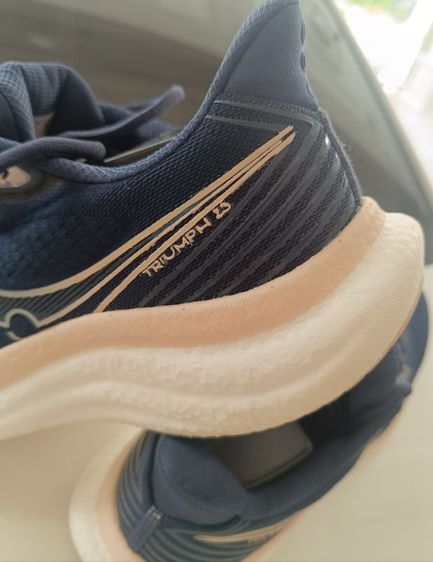 ขาย Saucony Triump 23 นิยม size 40.5/255cm ของแท้ 100% เบานุ่ม สภาพสวย รูปที่ 5
