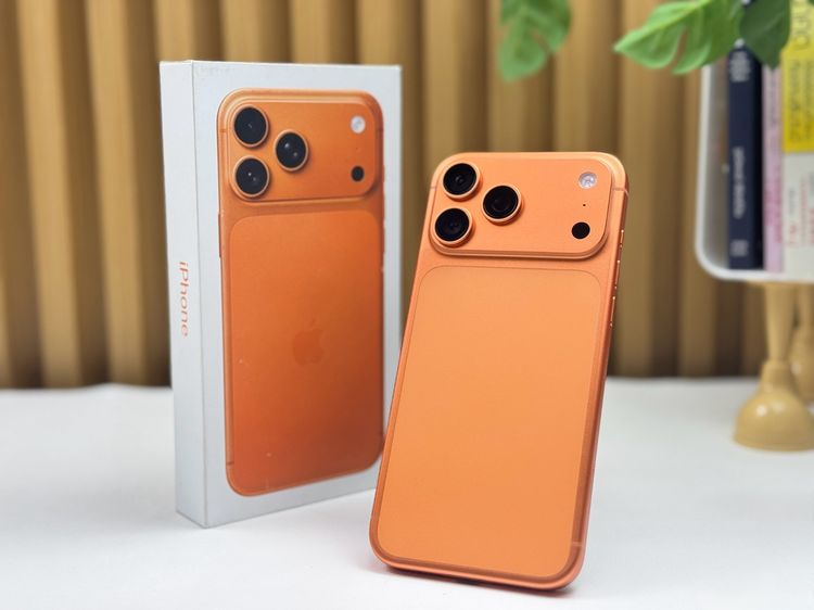 iPhone 17 Pro Max 256 GB Cosmic Orange AppleCare 18-09-69 • 69000