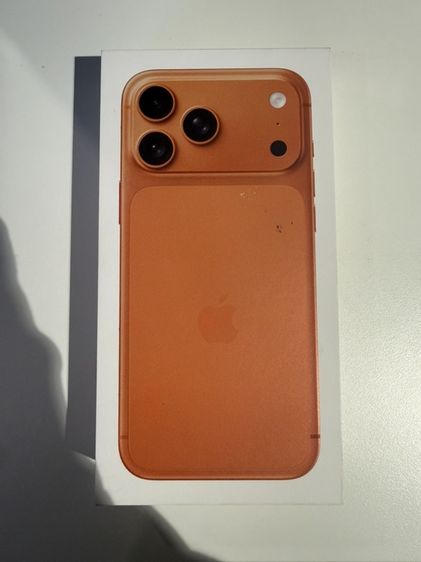 256 GB iphone17pro max 256gb เครื่องศูนย์ไทย สีส้ม มือ1 ยังไม่แกะกล่อง