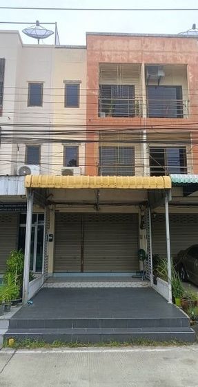 ขายตึกแถวทำเลทอง ติดถนนใหญ่ ใกล้ JPark-ศรีราชา 3ชั้น มีดาดฟ้า