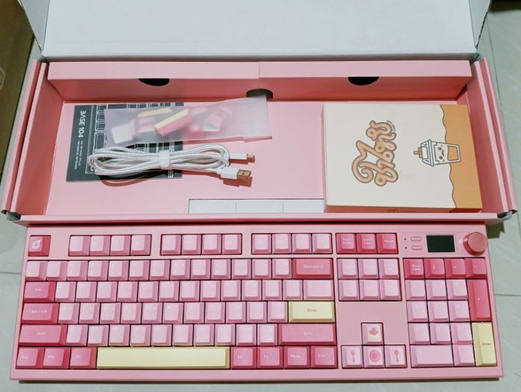 ขายLOGA GAMING KEYBOARD TRI-MODE SIZE 98% BASE 104_STRAWBERRY CHEESE CAKE (GMK-001649) รูปที่ 5